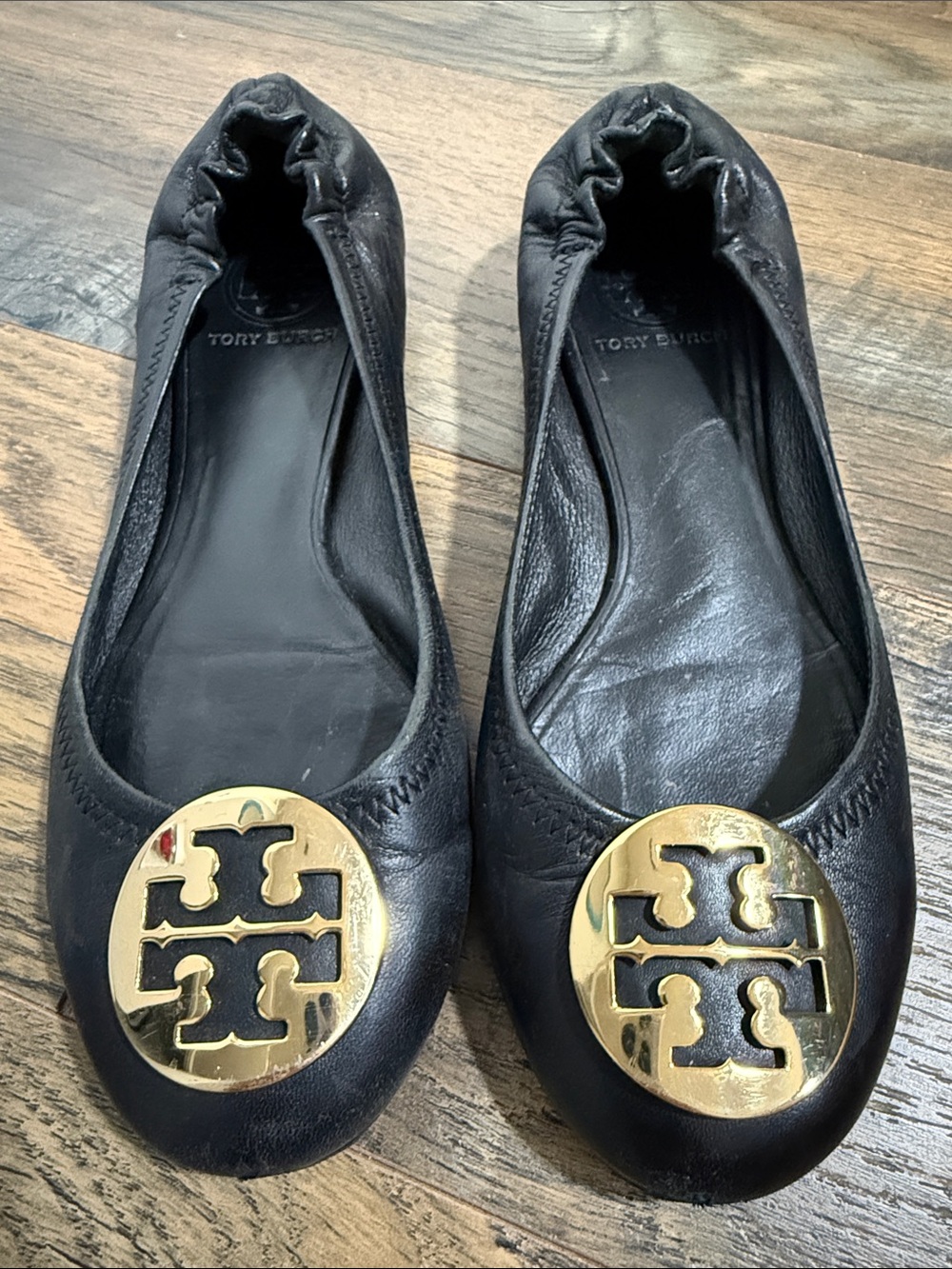 Tory Burch Black Leather Ballet Flats with Gold Logo Medallion